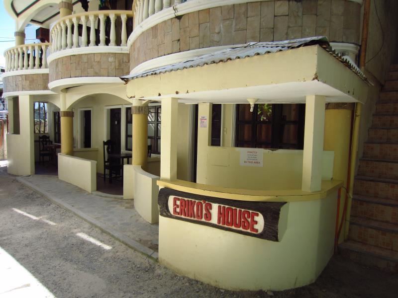 Eriko'S House Hotel Balabag  Bagian luar foto